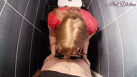 Big Natural Booty French Girl Fucked Hard in Nightclub Toilet.