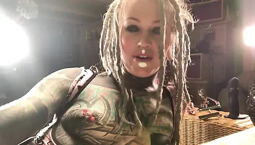 Tattooed Alternative Slut Plays with Ass Plug