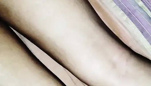 Suman Bhabhi ko nangi karke Gankia Gank-Massage.