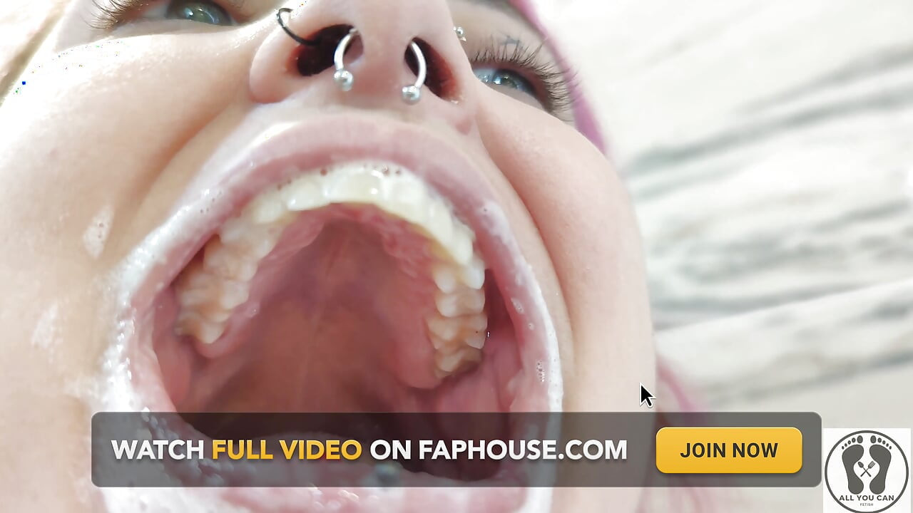 4K Tongue Mouth Uvula Face Toothbrushing Good Quality Image