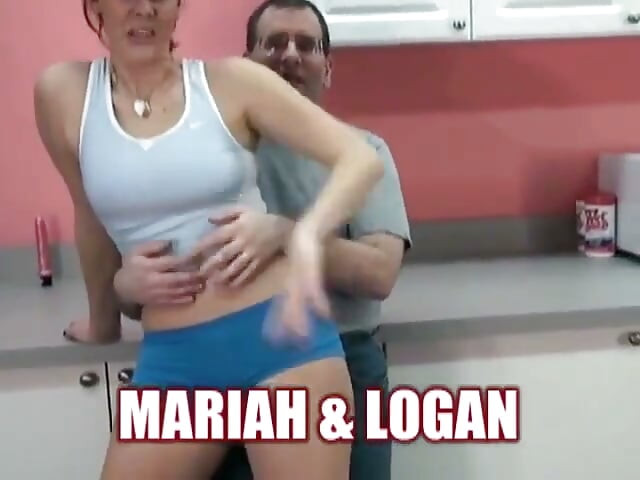 Logan are parte de o muie de la Mariah
