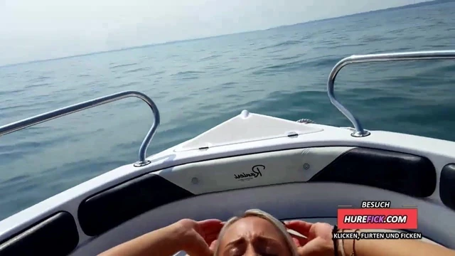DEUTSCHES MILF BOOT FICKT AUF DEM MEER