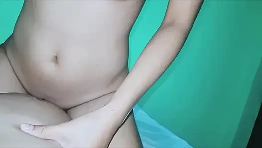 Filipina Model Fucked by her Lucky Subscriber from Philippines