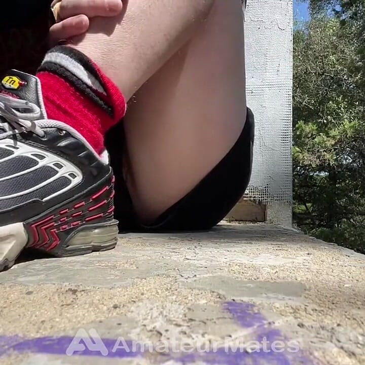 Going Commando: the Roommates' Freeballing Compilation