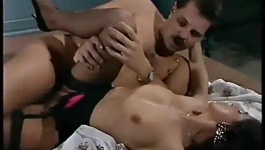 Teresas Özel Ziyaretçileri 11 (1992)