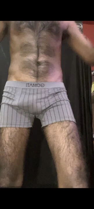 Волохатий чоловік, частина 1