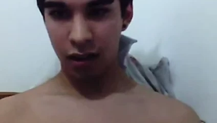 21 yo horny dude jerks off and cum on cam
