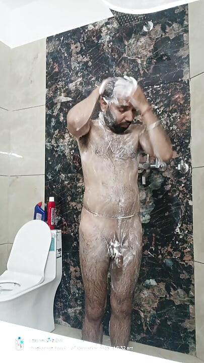 Indian police man Apne bete ke sath sex karte hue