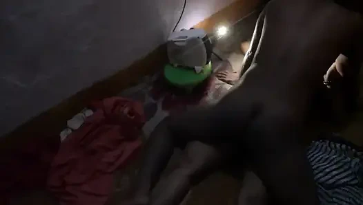 Stiefbruder fickt stiefschwester komplett nackt