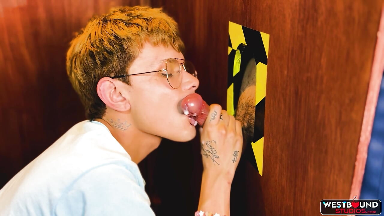 Marco Samuels gesicht vor sperma durchnässt