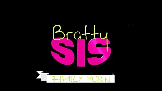 Üvey üvey kız kardeşime takıldım - s2e7