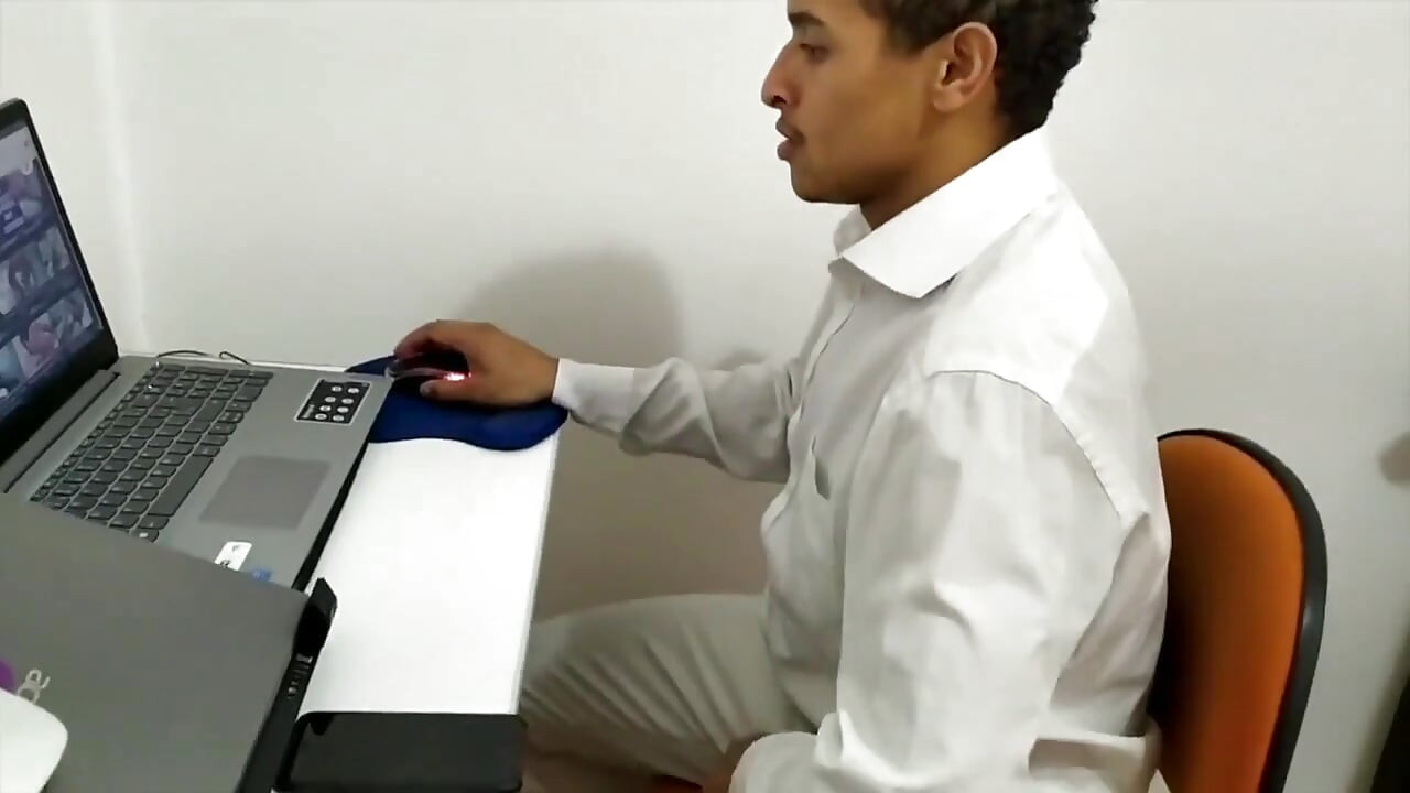 مارس الجنس سرج من قبل لاتينية مستقيمة