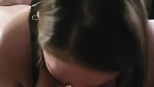 Her adam böyle bir kız istiyor... Adam boşalana kadar durmayacak