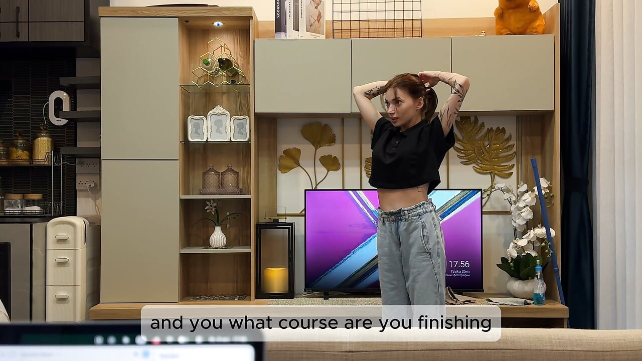 A young student came to clean the house to pay for her studies... but it didn't end with cleaning
