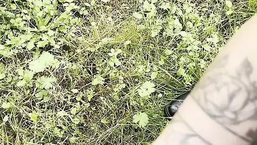 I get fucked by my ex, Polly Gardel porn actress, in show mode in the forest