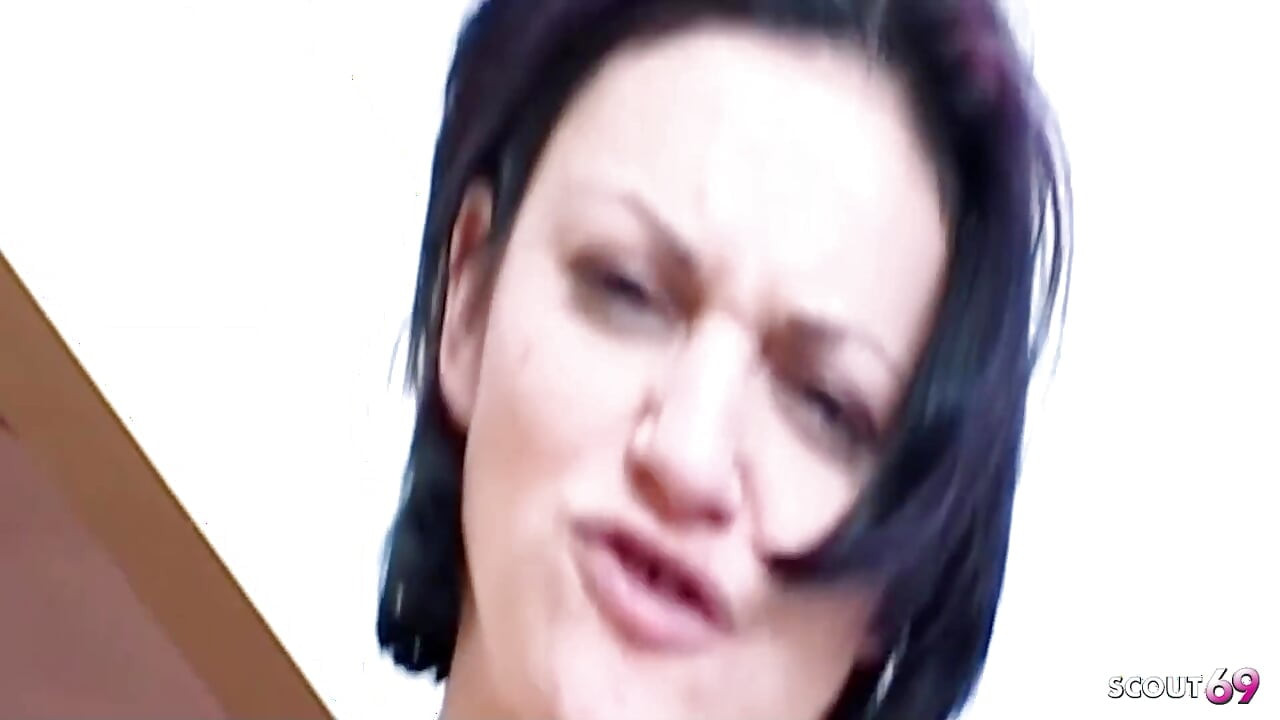 Horny MILF Naudia Nyce From a Tinder Date Gets Fucked in Her Tight Asshole
