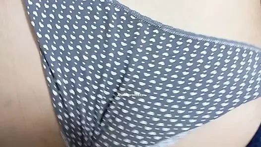 Hot audio and video of a Moroccan Arab girl having sex with her stepfather