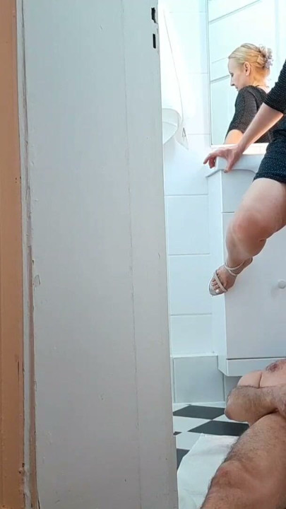 Part of Selena's daily sex games in heels | Clip 1