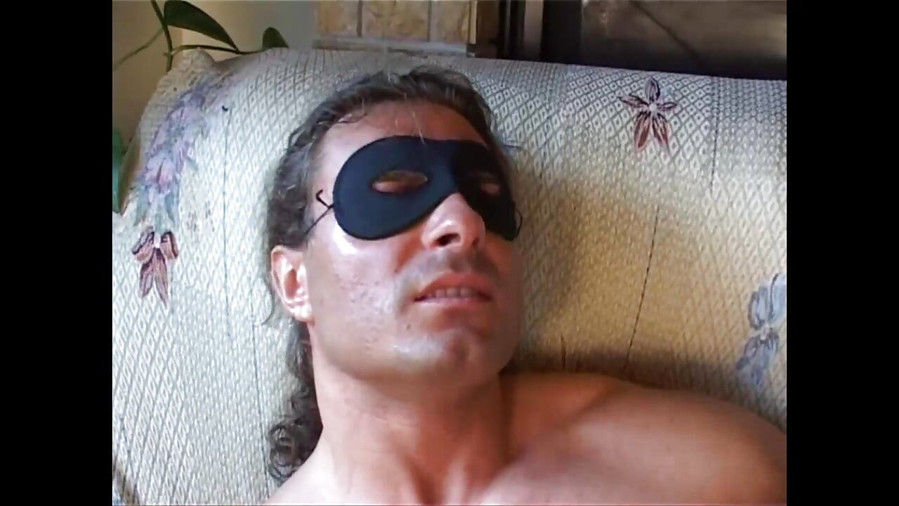 Wonderful Masked MILF Wife with Perfect Body Fucked and Cummed in Mouth by Huge Amateur Cock