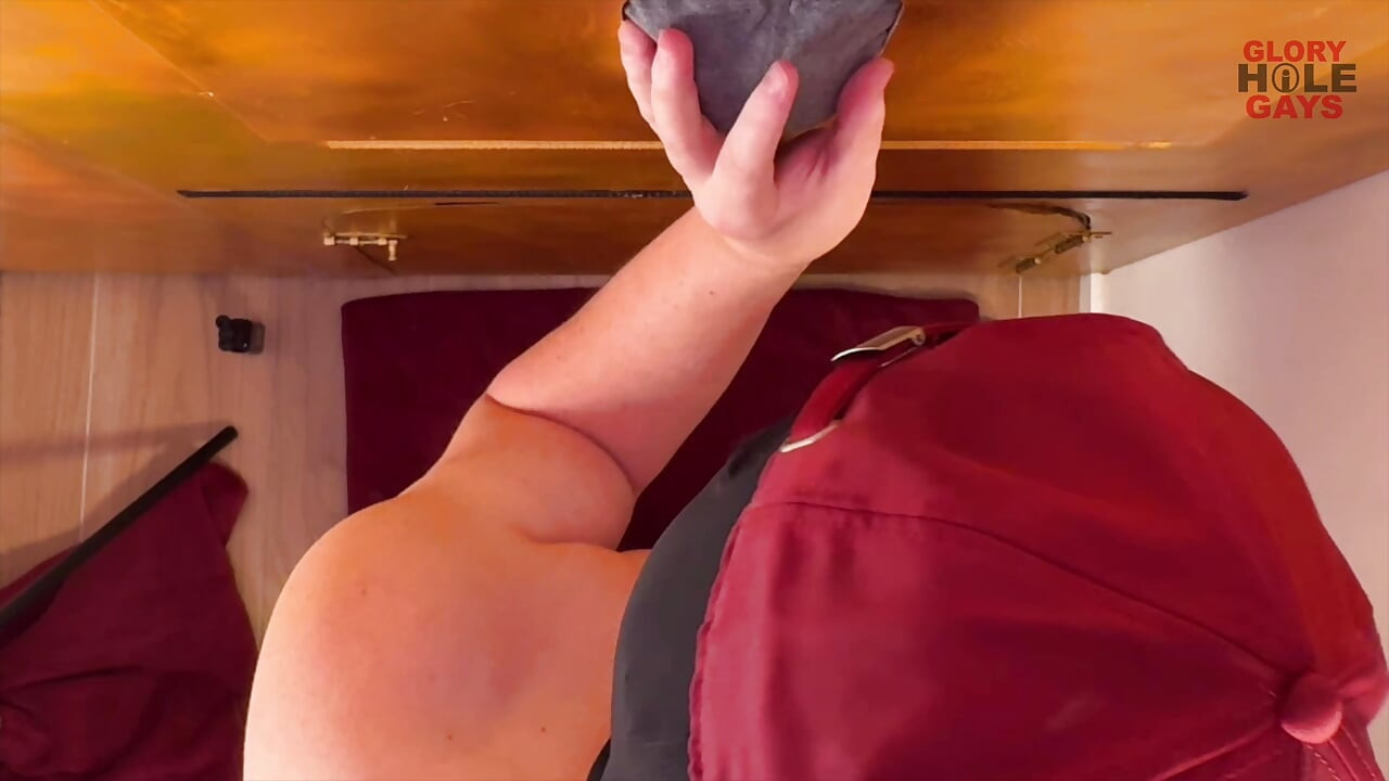 Student with XL cock visits Zurich