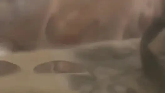 Beni bu siyah çorapların içinde istediğini biliyorum