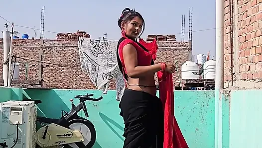 Horny Indian Bhabhi Desparate for Hardcore Sex with Husband's Friend