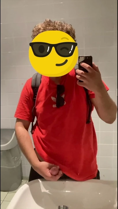 Jacking off in Parking lot bathroom in Antwerp