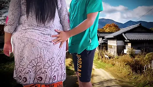 Tabu seks komşu Müslüman büyük göt ve büyük amcık arkadaşlar Mısır köyü sokağında sikiliyor!