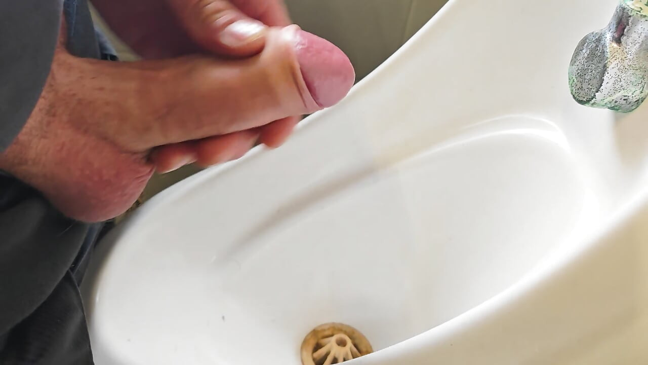 Urinal wank and cum