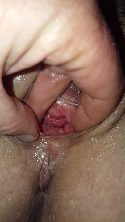 Finger Fuck Slutwife