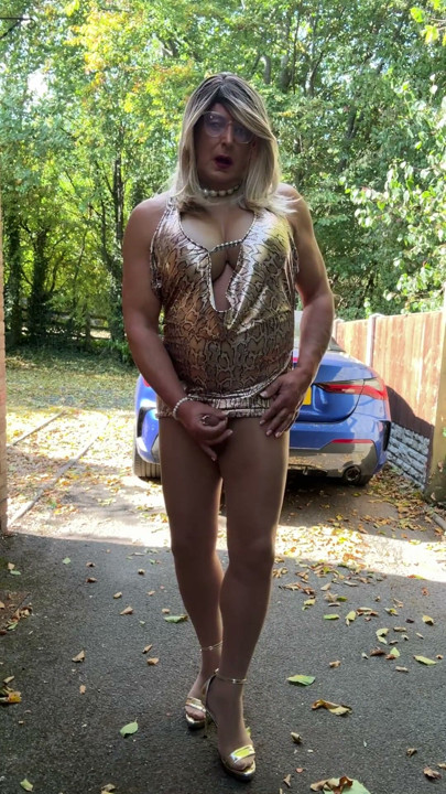 Sexy Crossdresser kellycd2022 in gold leopard print dress tan pantyhose and heels s | Clip 2