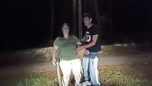 Outdoor sex with a mature