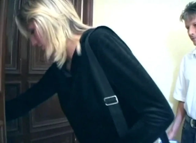 Blonde German lady in stockings loves when her dude rubs her muff