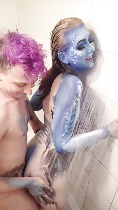 X-men Mystique body paint ducha eliminación y follada