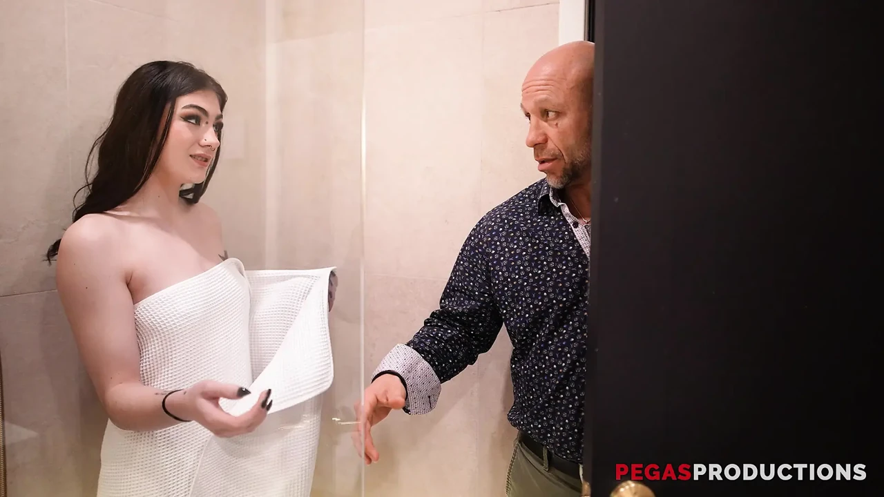 Pegas Productions - Little Everlyy 666 Gets Shoved Solid in the Shower