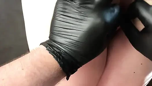 Fessel meine hände und fick mich hart. Amateur-ehefrau doggystyle. POV