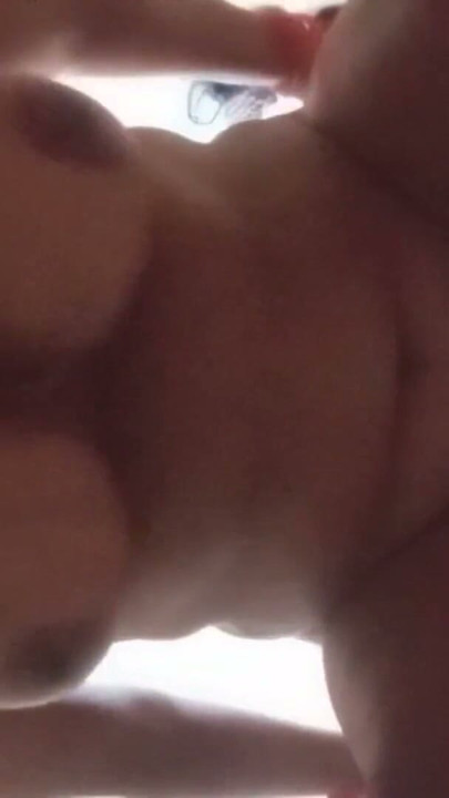 Cuckold! Üvey erkek kardeşimin kız arkadaşını fark etmeden siktim | Klip 2
