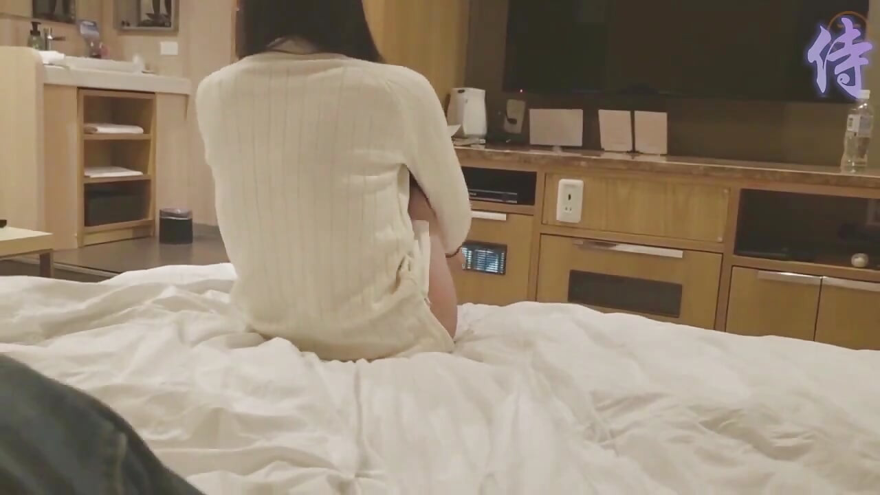 Hentai si jalang Asia miang 013