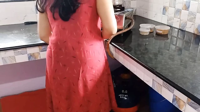 Kaam Wali Bhai Ko Kitchen Me Choda - Fuck My Maid In Kitchen