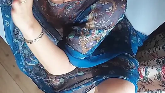 Selena'nın zaman içinde çabucak oral seks yutması