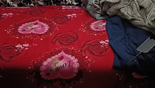 Kocasını Aldatan Ateşli Evli Kadın