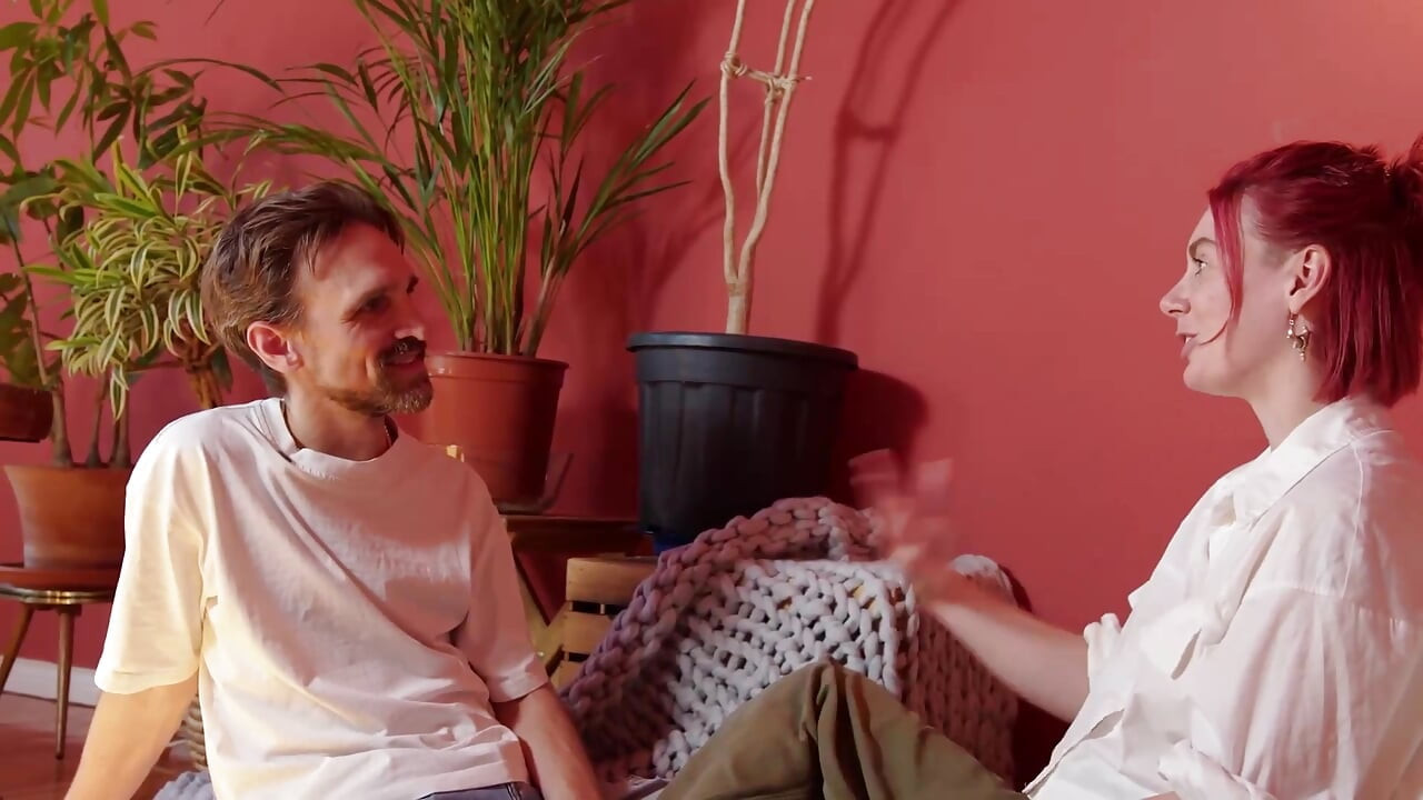 Nico está tomando la iniciativa y provocando a Muriel