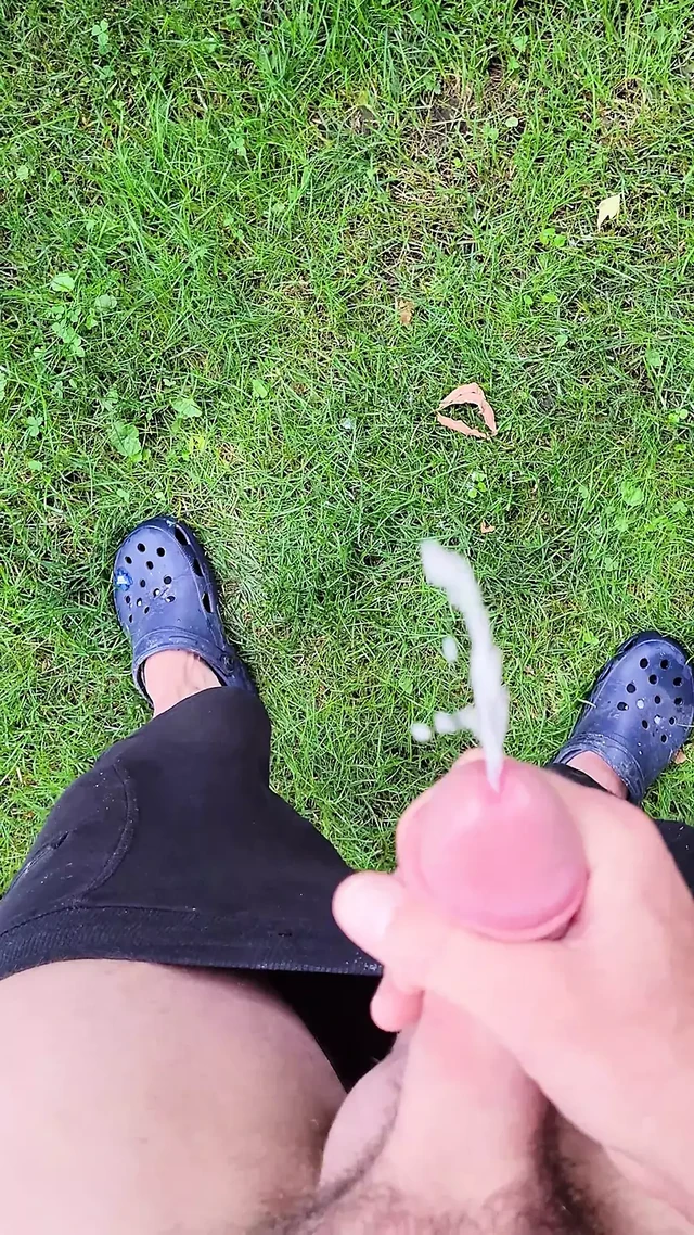 Big Cumshot 23
