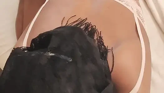 Ateşli karımı emiyor