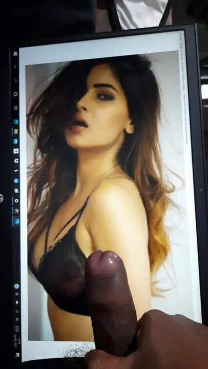 Karishma sharma jerk off