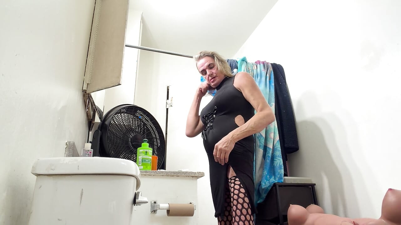 lizzy yum SD February 2026 post op shemale masturbating dilating dildo edging sex toy pussy sex doll #190