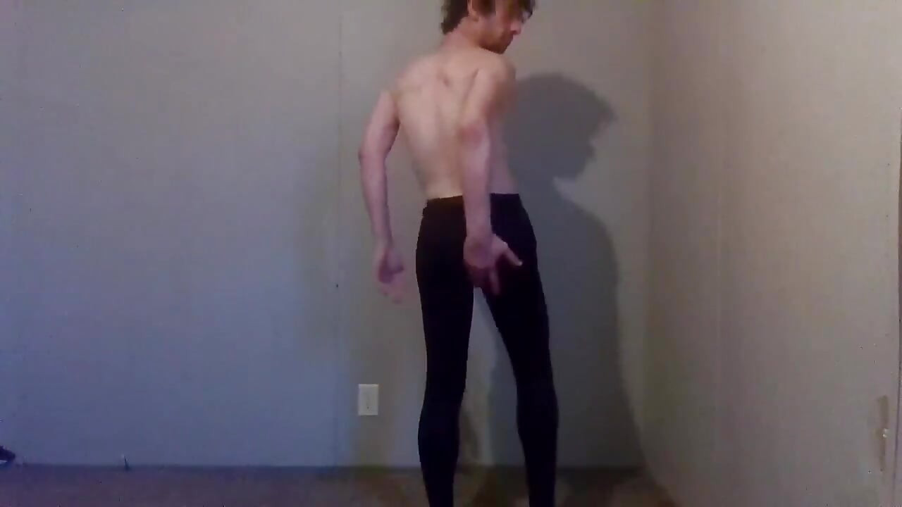 Kleidung anprobieren am anziehen und ausziehen - black Jeggings teil 7