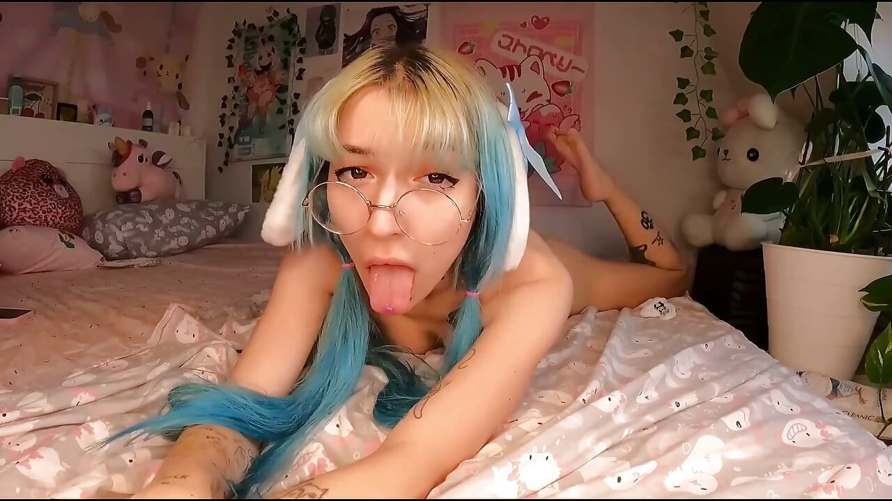 Ahegao si ayah tiri yang mesum minta aku coli
