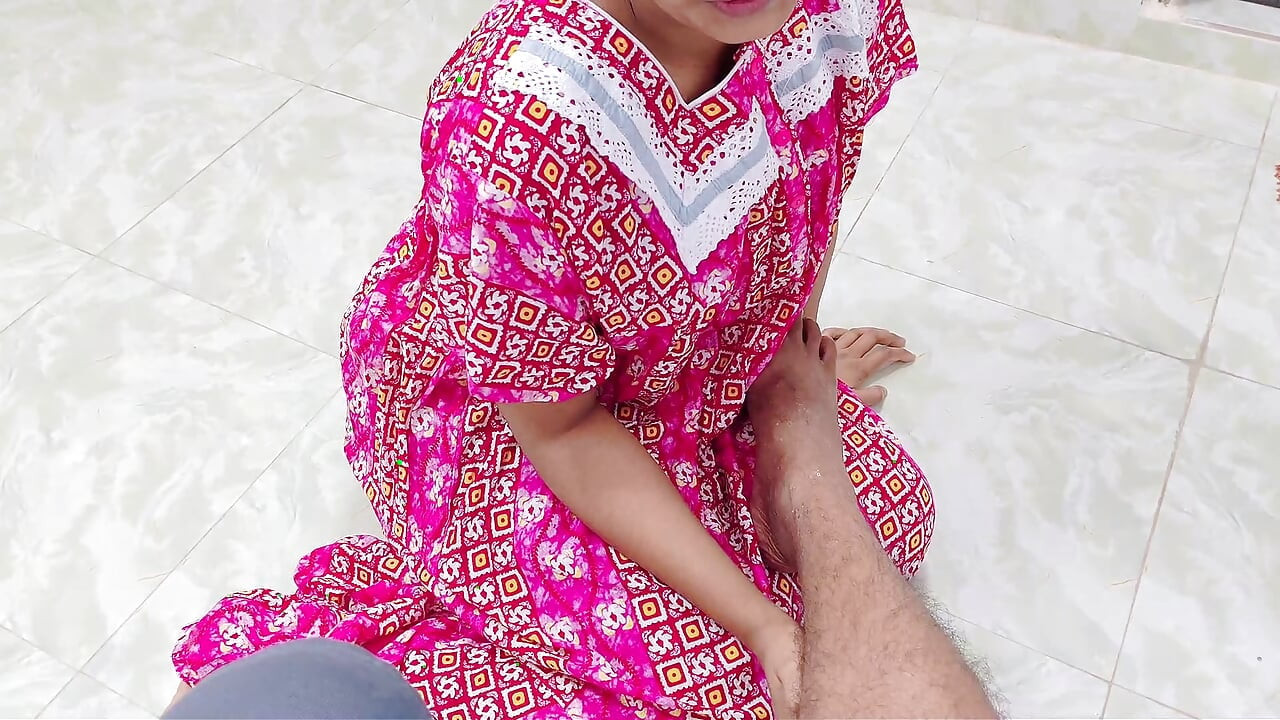 Milk seller aunty fuck by desi boy chudai xxx
