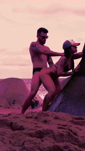 Atemberaubender moment von "Enger post-orgasmus-handjob von stiefschwester, heißer cumshot"